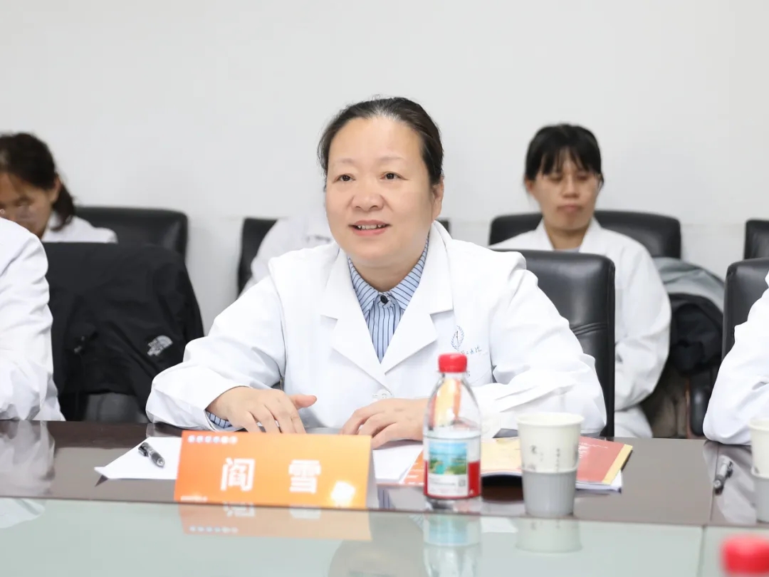 我院副院长阎雪介绍了医院基本情况和我院系统性红斑狼疮规范诊疗实力