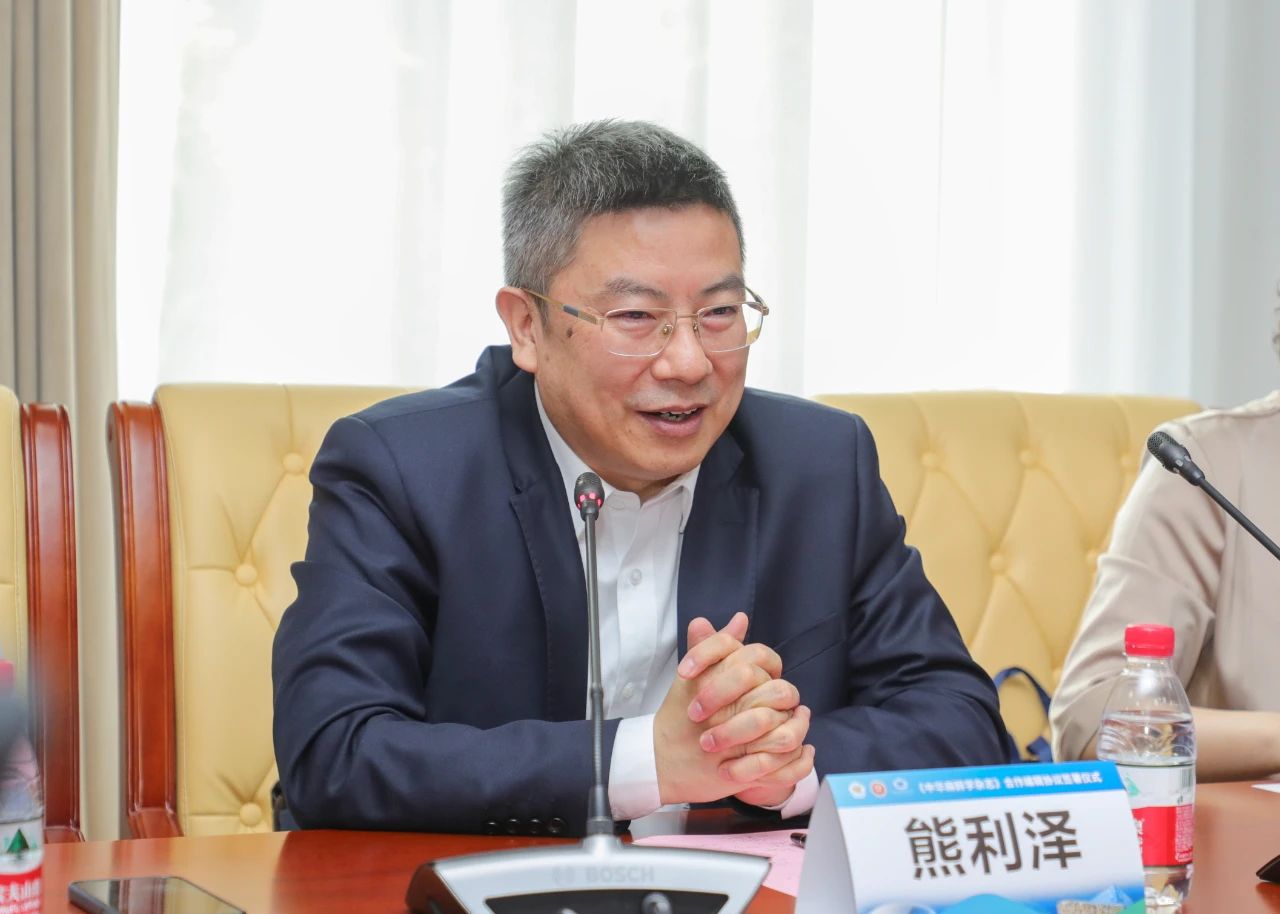 至关于48个三峡!我国光伏发电装机突破10亿千瓦