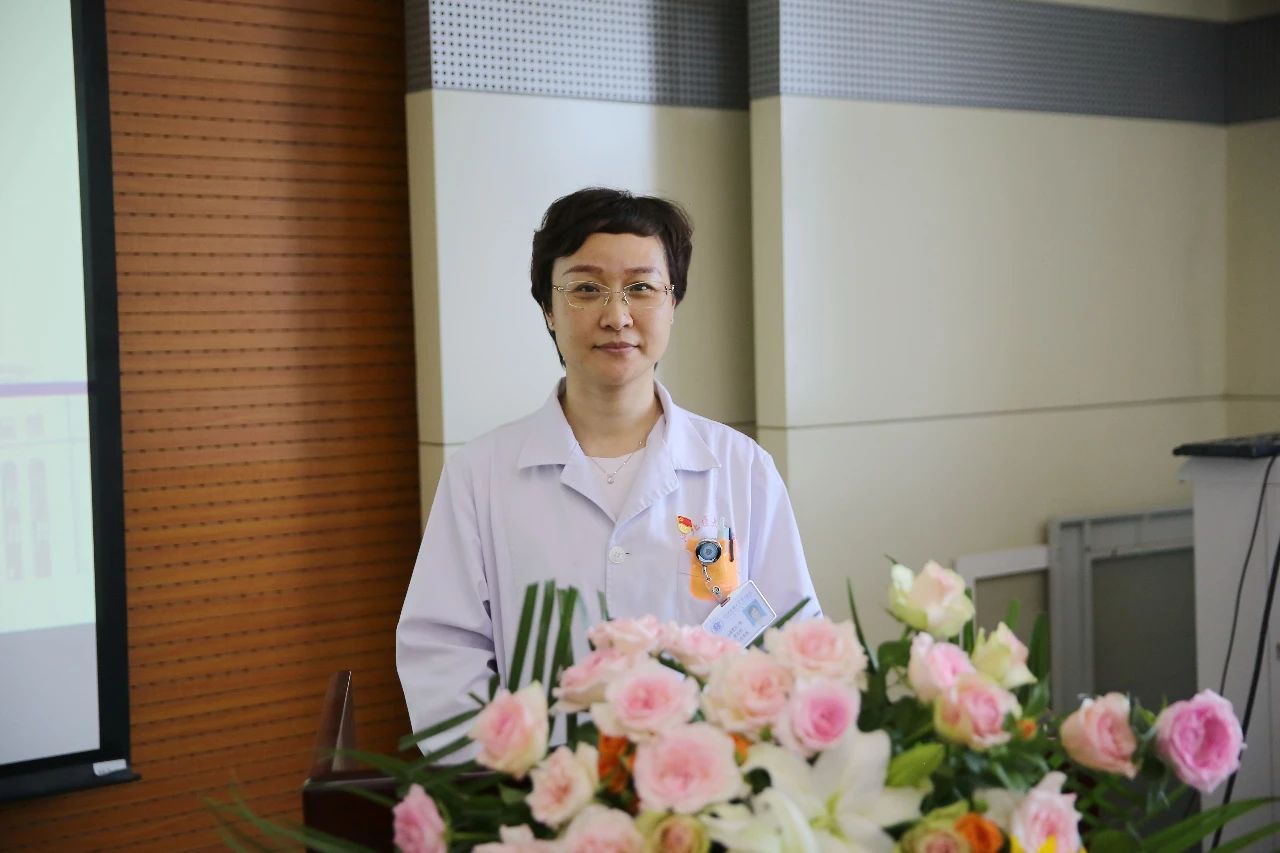 汉阴县城关镇凤台社区便夷易近晾衣架“上岗” 晾晒侥幸新生涯