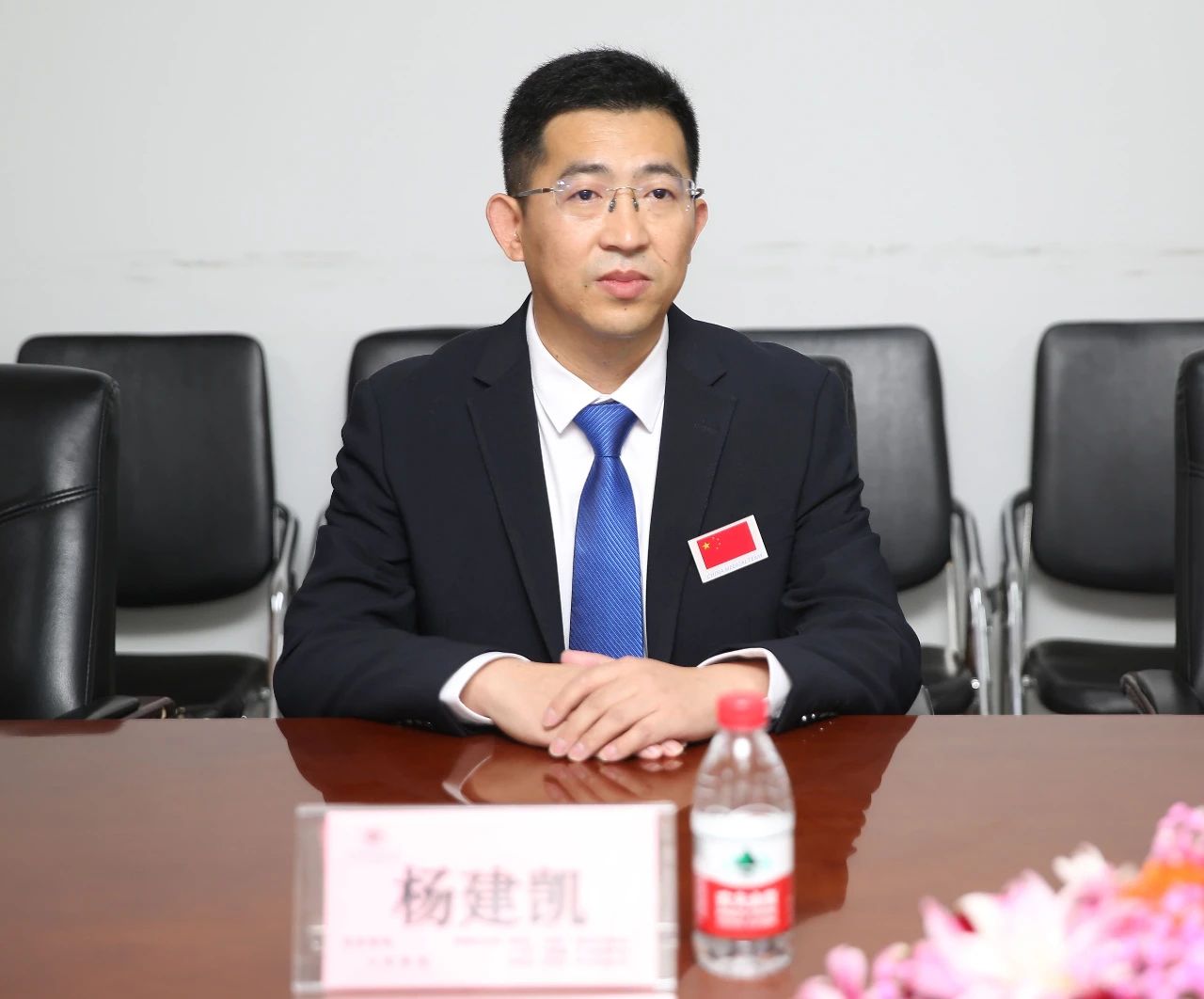 汉阴县村落子供水公司：抗旱保供获锦旗