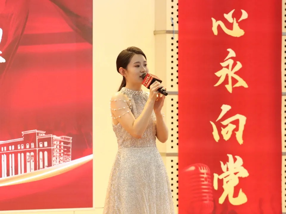三等奖:七分会王越骏《夜空中最亮的星》
