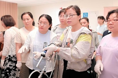 从业职员未戴口罩 泉州19家餐饮单元被存案查处